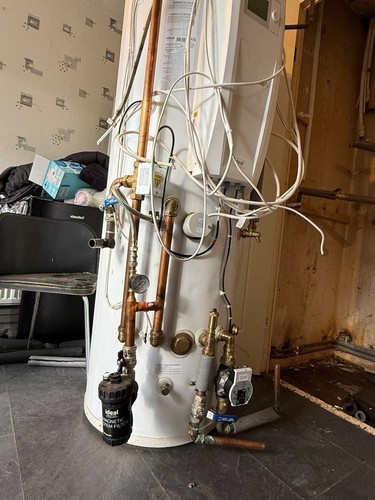 Pre plumbed unvented hot - plumbed,