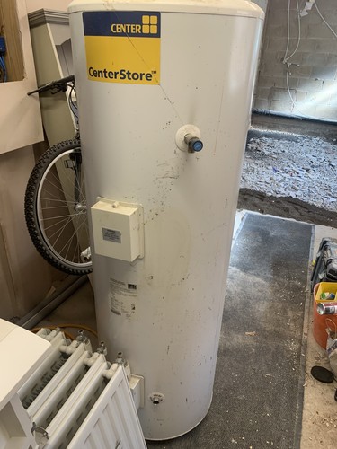 Center store indirect unvented - store,